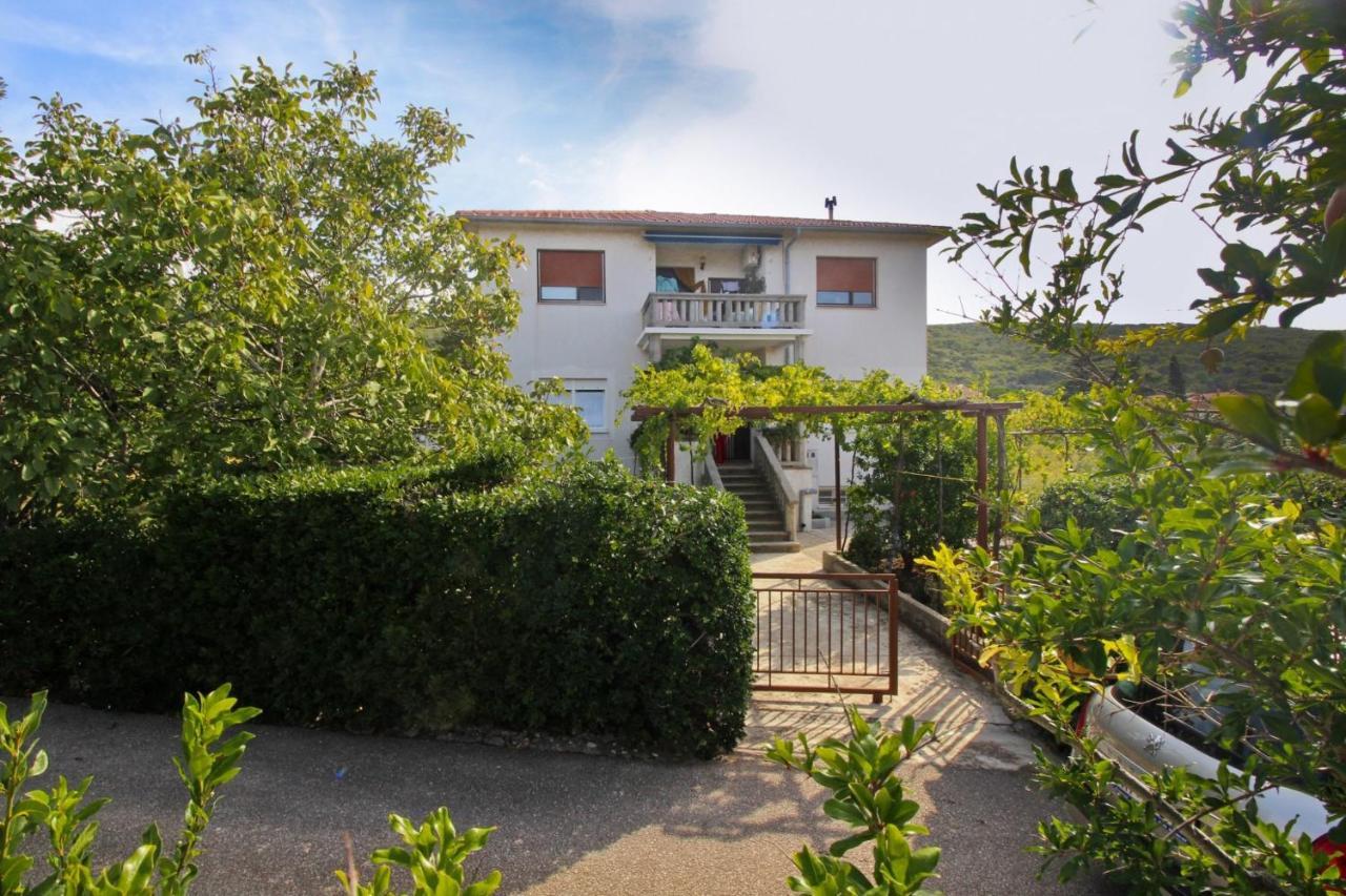 Appartment Punat Exterior photo